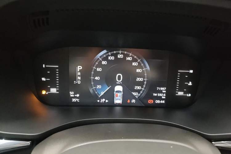 Used Volvo XC60 2021 T5 4x4 Zhiyi Sport Edition Instrument Cluster