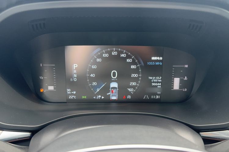 Used Volvo XC60 2021 T5 4x4 Smart Luxury Edition Instrument Cluster