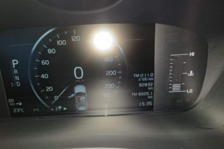 Used Volvo XC60 2021 T5 4x4 Smart Luxury Edition Instrument Cluster