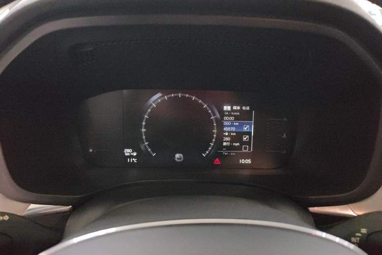Used Volvo XC60 2021 T5 4x4 Smart Luxury Edition Instrument Cluster