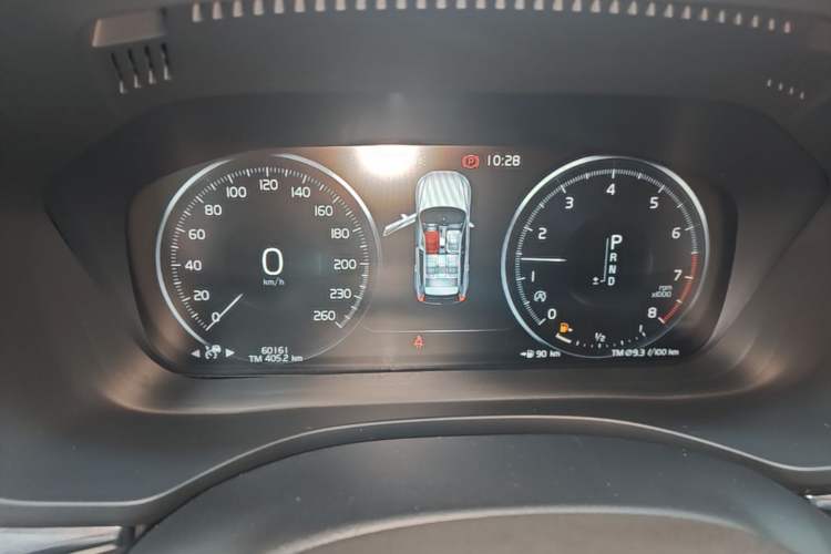 Used Volvo XC60 2021 T5 4x4 Smart & Advanced Sport Edition Instrument Cluster