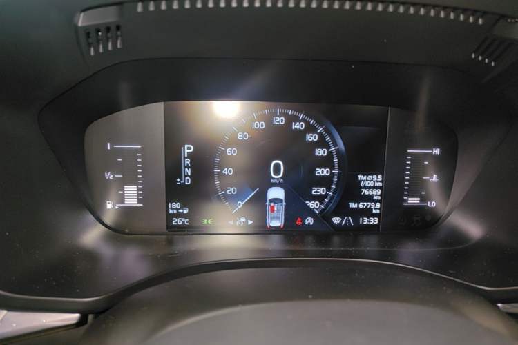 Used Volvo XC60 2021 T5 4x4 Smart Luxury Edition Instrument Cluster