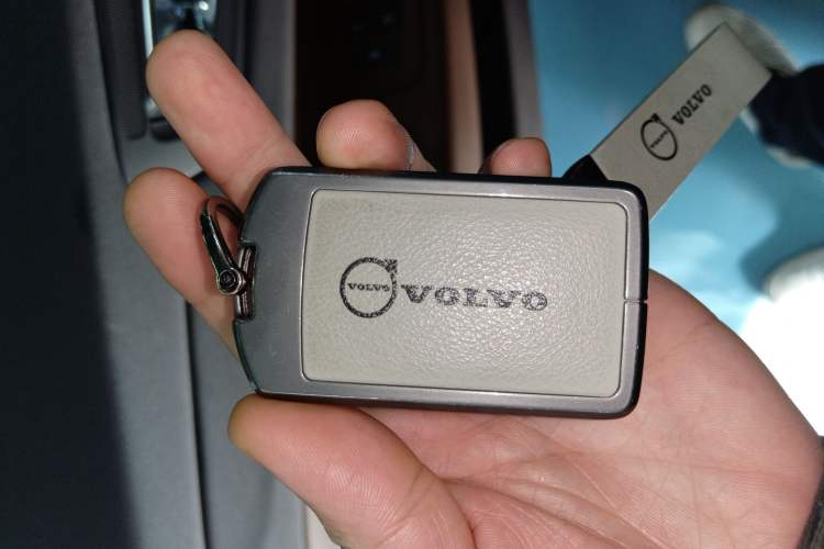 Used Volvo XC60 2021 T5 4x4 Smart Luxury Edition Interior 1