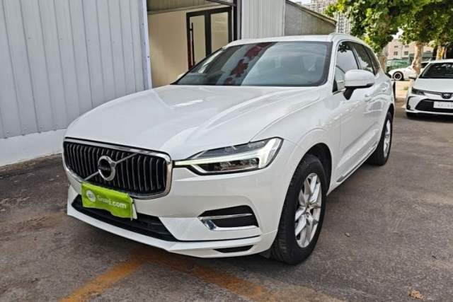 Used Volvo XC60 2021 T5 4x4 Smart Luxury Edition