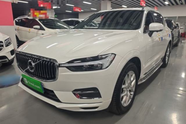 Volvo XC60 2021 T5 4x4 Smart Luxury Edition с пробегом