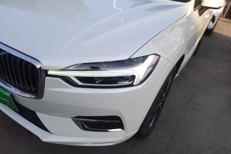 Used Volvo XC60 2021 T5 4x4 Smart Luxury Edition Left Front Headlight