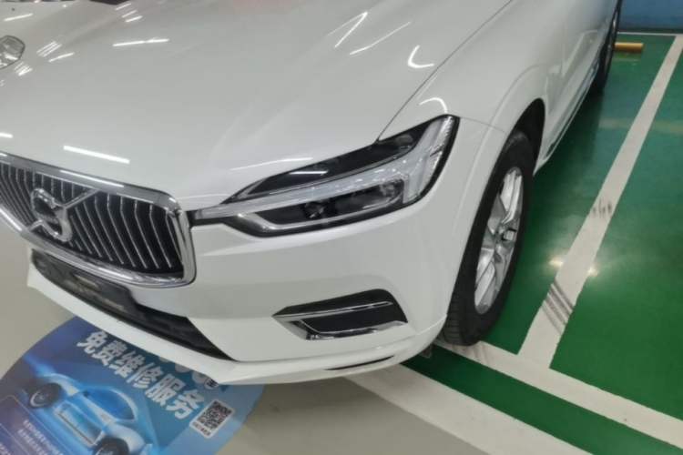 Used Volvo XC60 2021 T5 4x4 Smart Luxury Edition Left Front Headlight