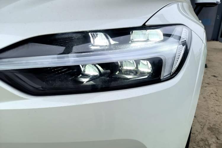 Used Volvo XC60 2021 T5 4x4 Smart Luxury Edition Left Front Headlight