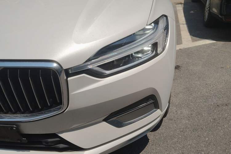Used Volvo XC60 2021 T5 4x4 Smart Luxury Edition Left Front Headlight