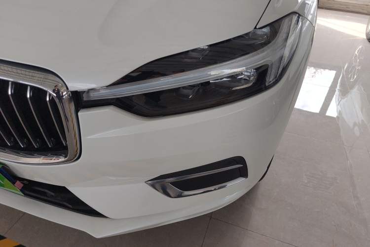 Used Volvo XC60 2021 T5 4x4 Smart Luxury Edition Left Front Headlight