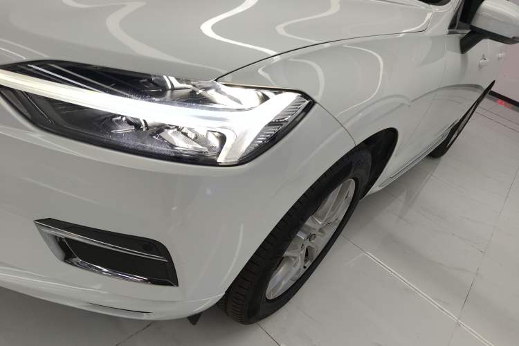 Used Volvo XC60 2021 T5 4x4 Smart Luxury Edition Left Front Headlight