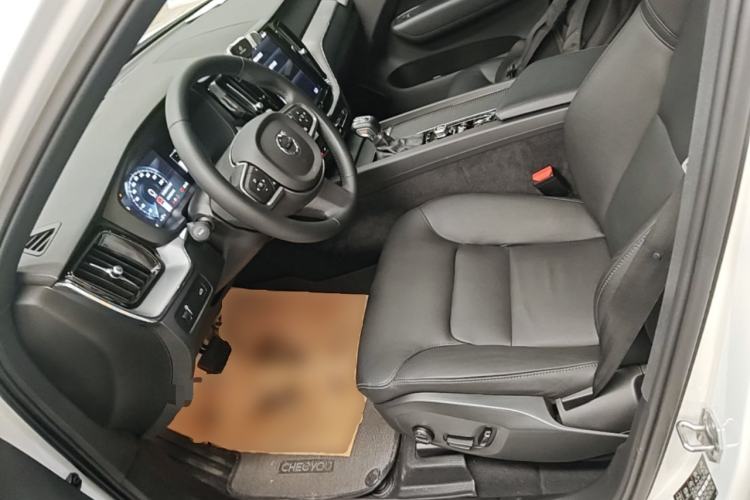 Used Volvo XC60 2021 T5 4x4 Zhiyi Sport Edition Left Front Seat