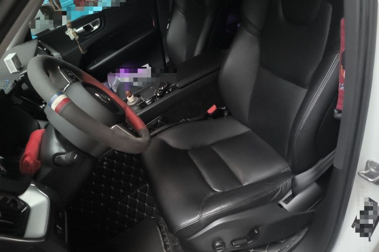 Used Volvo XC60 2021 T5 4x4 Smart Luxury Edition Left Front Seat