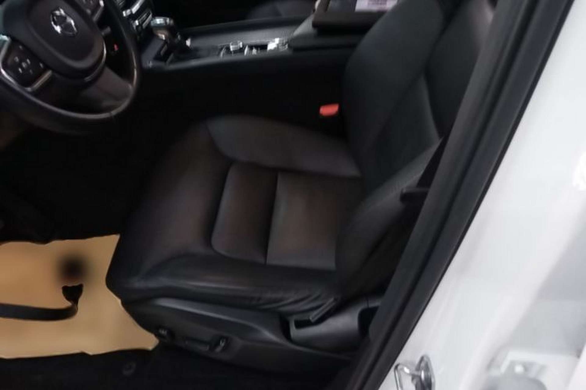 Used Volvo XC60 2021 T5 4x4 Zhiyi Sport Edition Left Front Seat