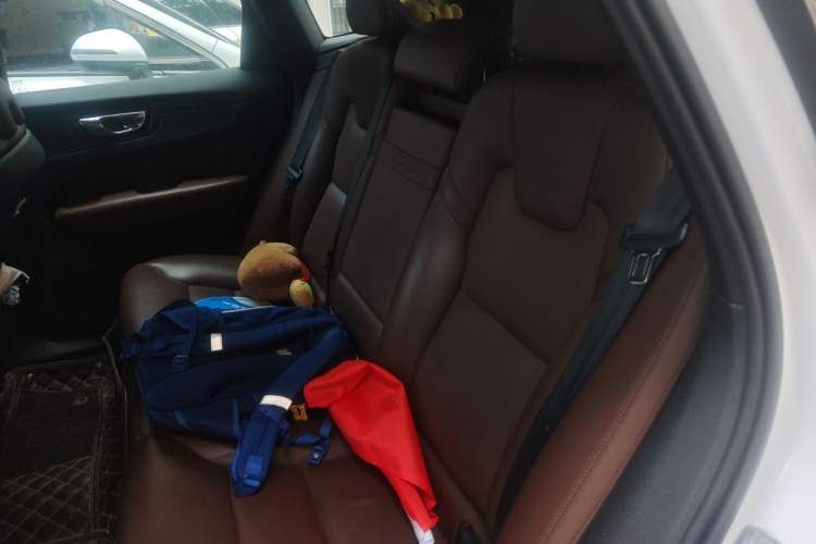 Used Volvo XC60 2021 T5 4x4 Smart Luxury Edition Left Rear Seat