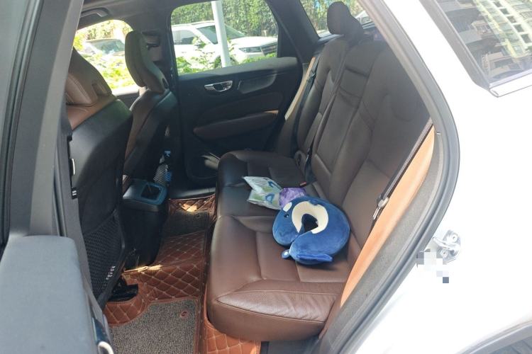 Used Volvo XC60 2021 T5 4x4 Smart Luxury Edition Left Rear Seat