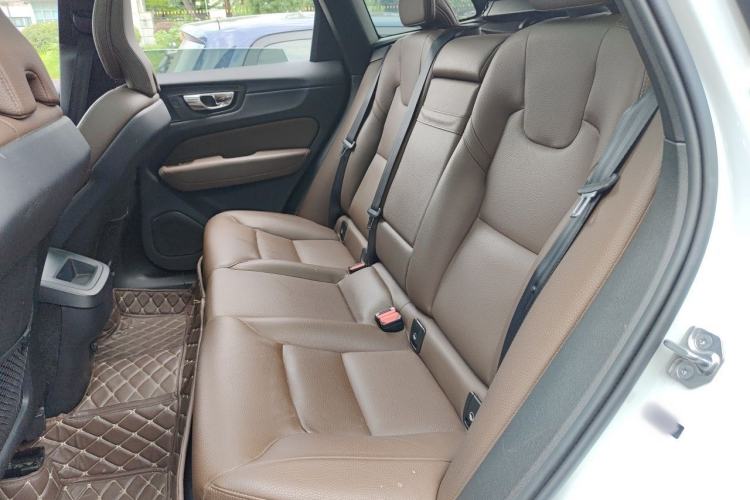 Used Volvo XC60 2021 T5 4x4 Smart Luxury Edition Left Rear Seat