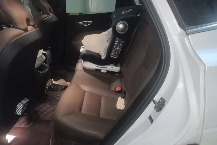 Used Volvo XC60 2021 T5 4x4 Smart Luxury Edition Left Rear Seat