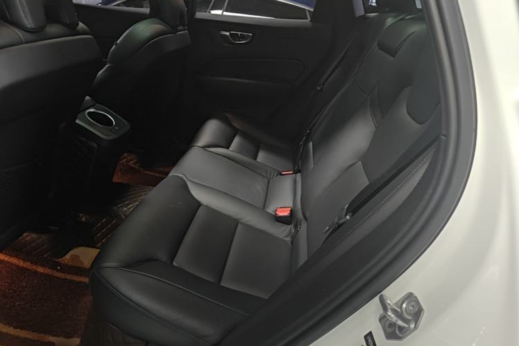 Used Volvo XC60 2021 T5 4x4 Smart Luxury Edition Left Rear Seat