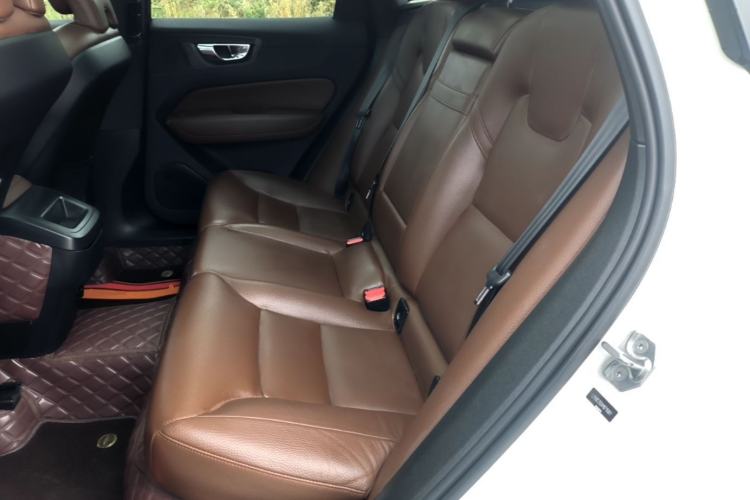 Used Volvo XC60 2021 T5 4x4 Smart Luxury Edition Left Rear Seat