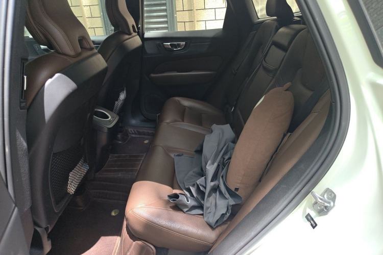 Used Volvo XC60 2021 T5 4x4 Smart Luxury Edition Left Rear Seat