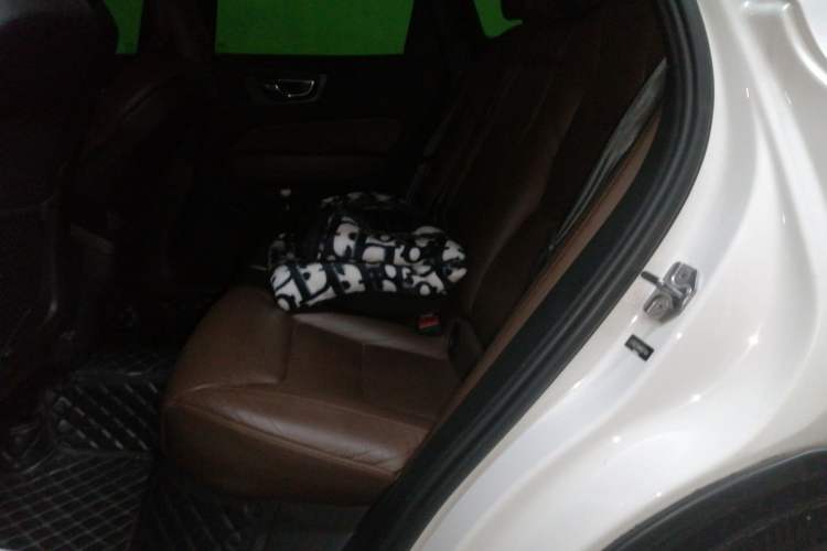Used Volvo XC60 2021 T5 4x4 Smart Luxury Edition Left Rear Seat