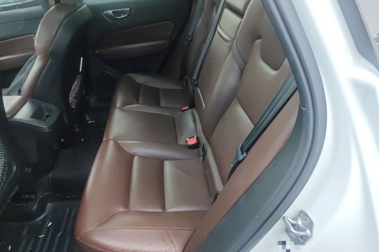 Used Volvo XC60 2021 T5 4x4 Smart Luxury Edition Left Rear Seat