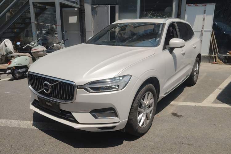 Used Volvo XC60 2021 T5 4x4 Smart Luxury Edition Guazi used car, China used car export, Used car for sale, Used cars, Cheapest cars for sale