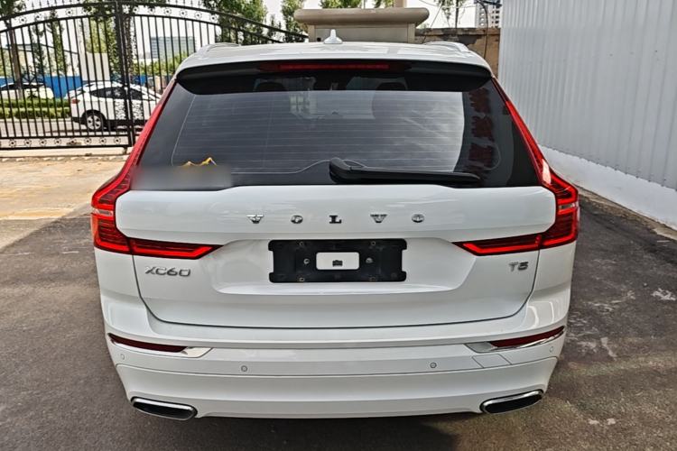Used Volvo XC60 2021 T5 4x4 Smart Luxury Edition Rear