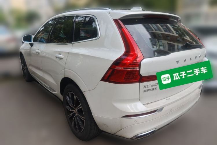 Used Volvo XC60 2021 T5 4x4 Smart Luxury Edition Rear Left 45 Deg