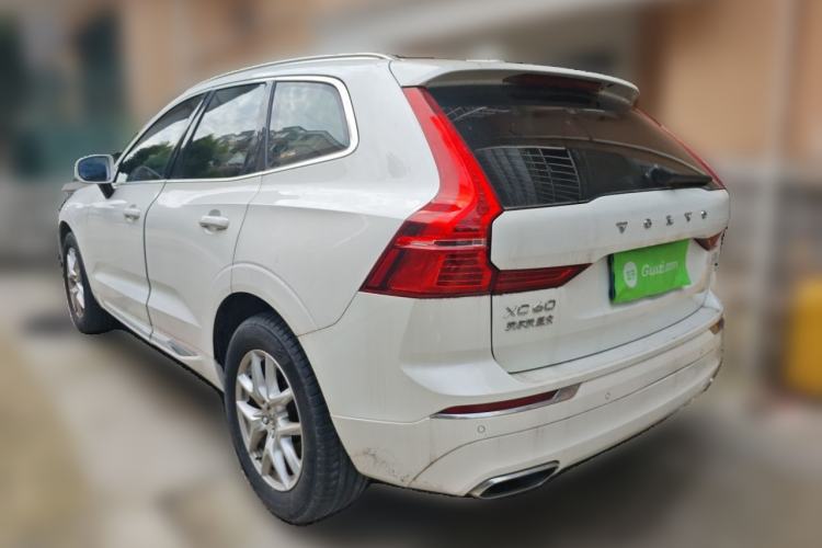 Used Volvo XC60 2021 T5 4x4 Smart Luxury Edition Rear Left 45 Deg