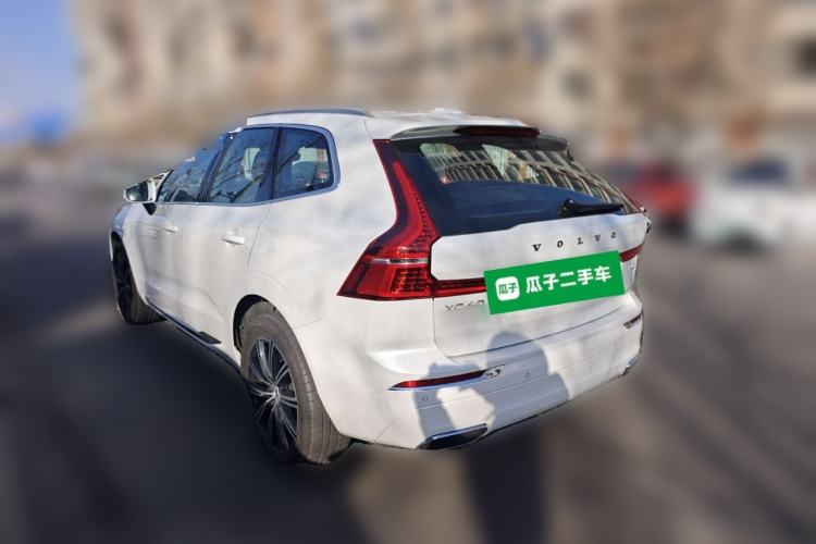 Used Volvo XC60 2021 T5 4x4 Smart Luxury Edition Rear Left 45 Deg