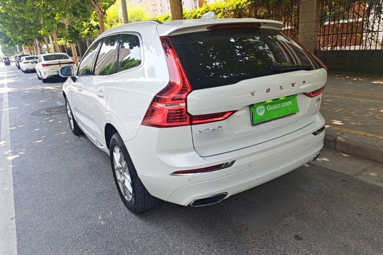 Used Volvo XC60 2021 T5 4x4 Smart Luxury Edition Rear Left 45 Deg