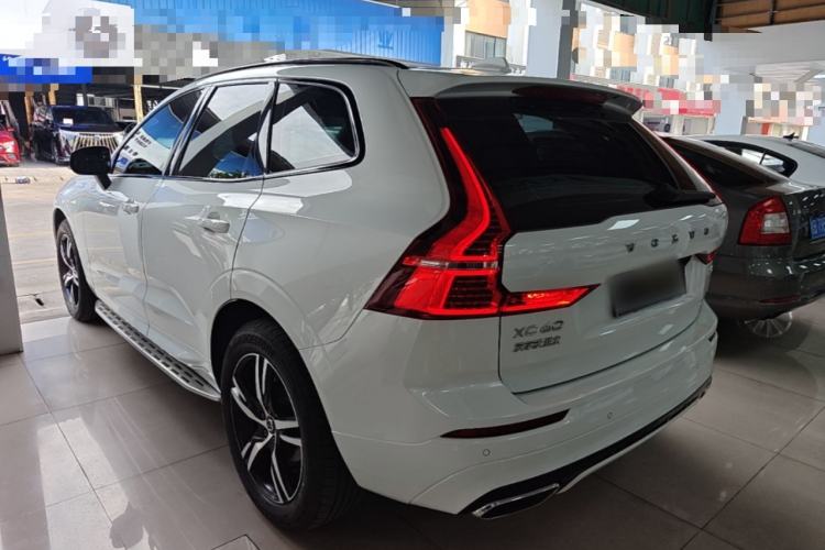 Used Volvo XC60 2021 T5 4x4 Smart & Advanced Sport Edition Rear Left 45 Deg