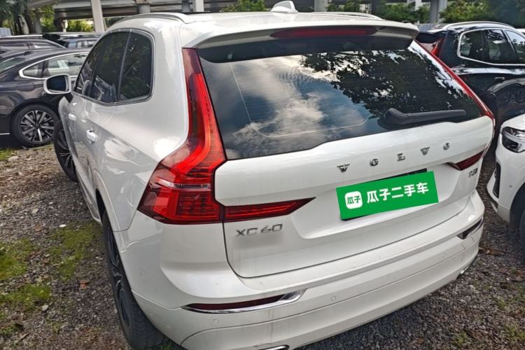 Used Volvo XC60 2021 T5 4x4 Smart Luxury Edition Rear Left 45 Deg