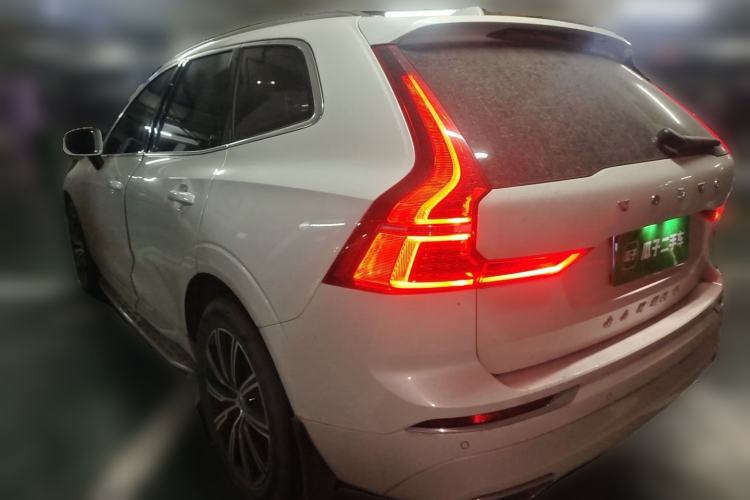 Used Volvo XC60 2021 T5 4x4 Smart Luxury Edition Rear Left 45 Deg