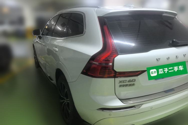 Used Volvo XC60 2021 T5 4x4 Smart Luxury Edition Rear Left 45 Deg