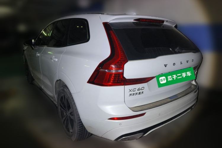 Used Volvo XC60 2021 T5 4x4 Zhiyi Sport Edition Rear Left 45 Deg