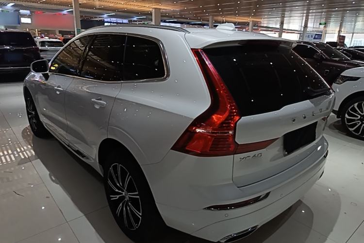 Used Volvo XC60 2021 T5 4x4 Smart Luxury Edition Rear Left 45 Deg