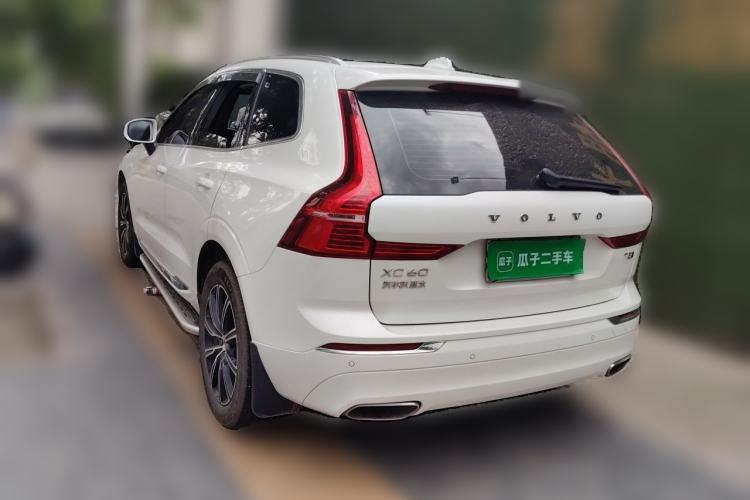 Used Volvo XC60 2021 T5 4x4 Smart Luxury Edition Rear Left 45 Deg