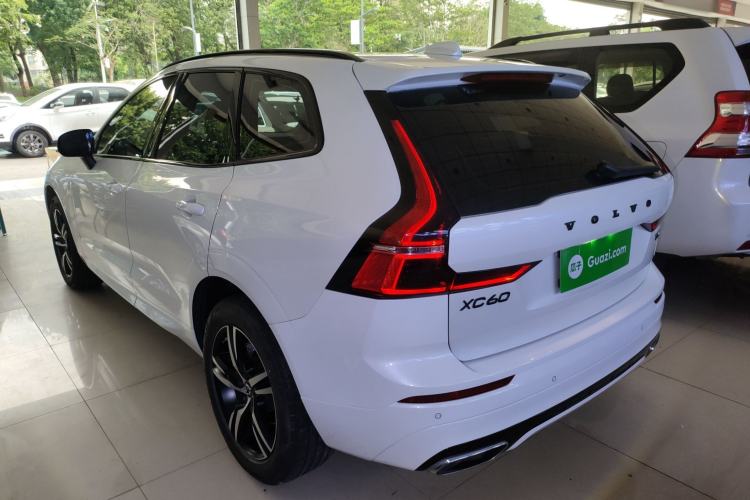 Used Volvo XC60 2021 T5 4x4 Zhiyi Sport Edition Rear Left 45 Deg