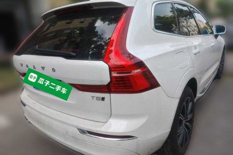 Used Volvo XC60 2021 T5 4x4 Smart Luxury Edition Rear Right 45 Deg