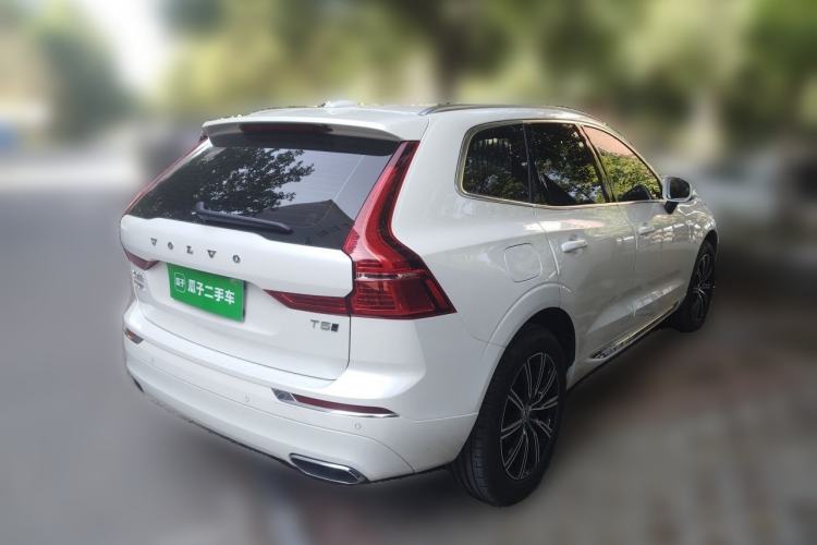 Used Volvo XC60 2021 T5 4x4 Smart Luxury Edition Rear Right 45 Deg