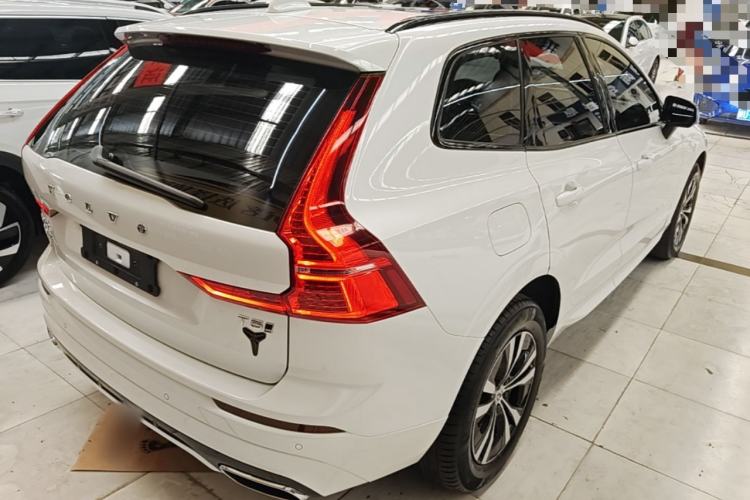 Used Volvo XC60 2021 T5 4x4 Zhiyi Sport Edition Rear Right 45 Deg