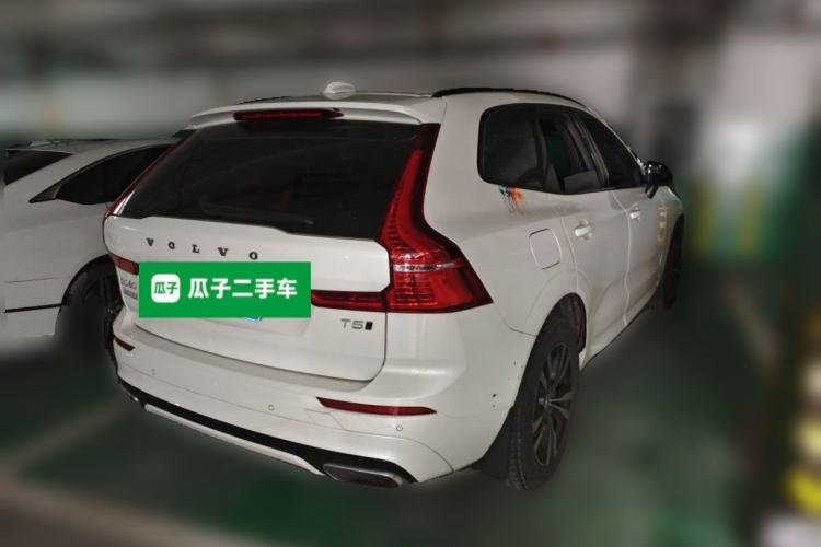 Used Volvo XC60 2021 T5 4x4 Zhiyi Sport Edition Rear Right 45 Deg