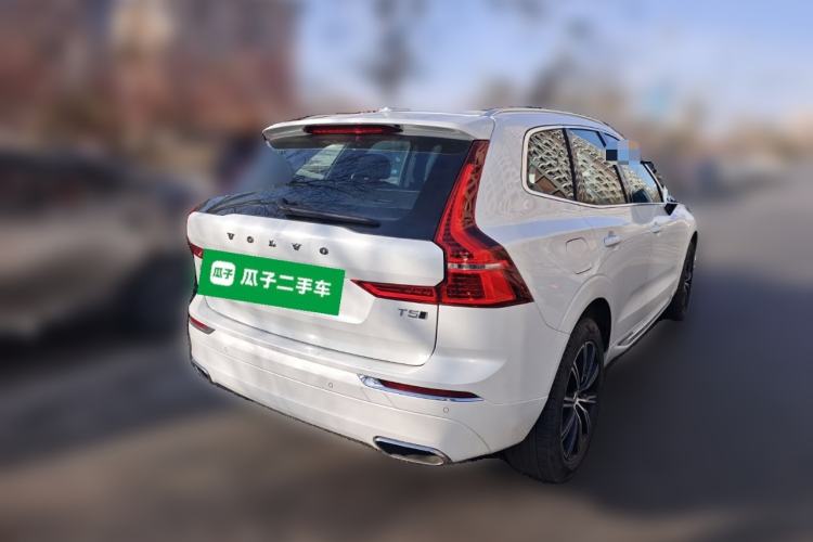 Used Volvo XC60 2021 T5 4x4 Smart Luxury Edition Rear Right 45 Deg