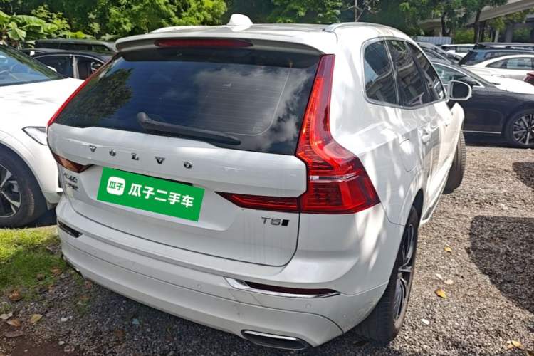 Used Volvo XC60 2021 T5 4x4 Smart Luxury Edition Rear Right 45 Deg