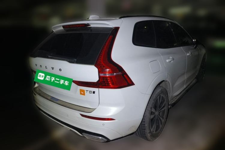 Used Volvo XC60 2021 T5 4x4 Zhiyi Sport Edition Rear Right 45 Deg