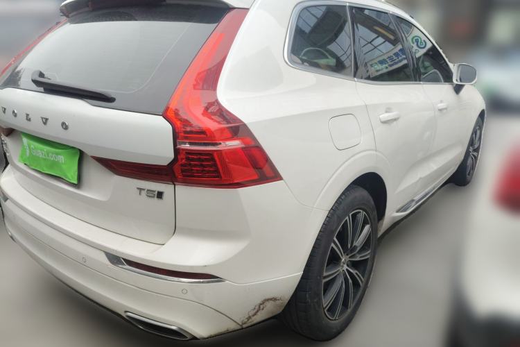 Used Volvo XC60 2021 T5 4x4 Smart Luxury Edition Rear Right 45 Deg
