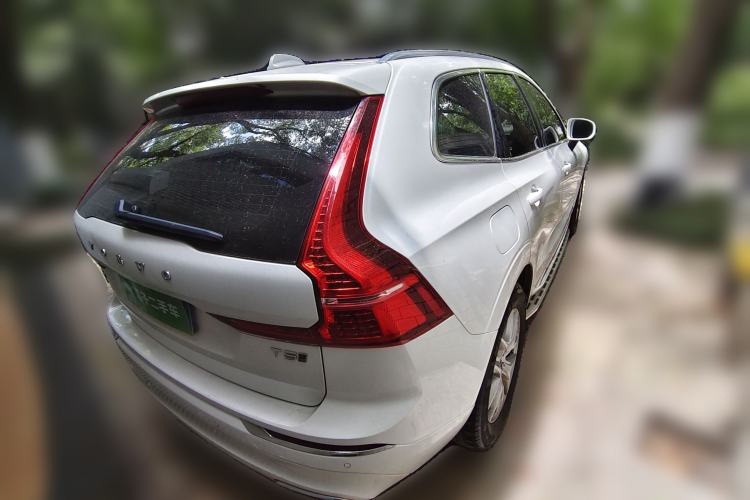 Used Volvo XC60 2021 T5 4x4 Smart Luxury Edition Rear Right 45 Deg